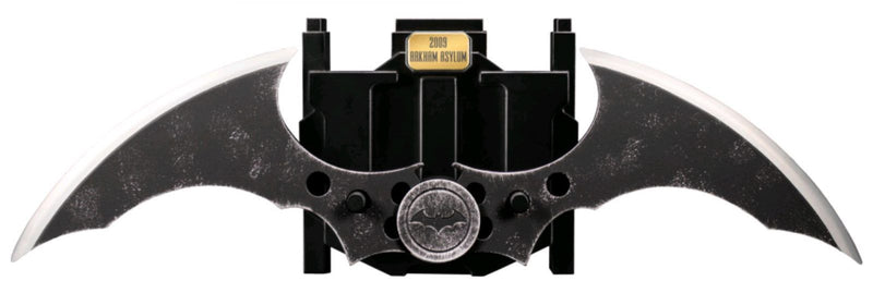 Batman: Arkham Asylum - Batarang Metal Replica