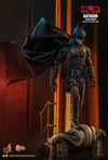 The Batman - Batman Deluxe 1:6 Scale Action Figure