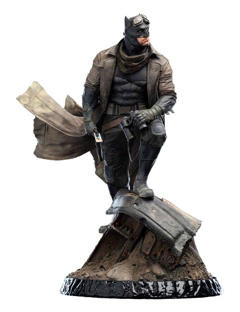 Zack Snyder's Justice League - Knightmare Batman 1:4 Scale Statue