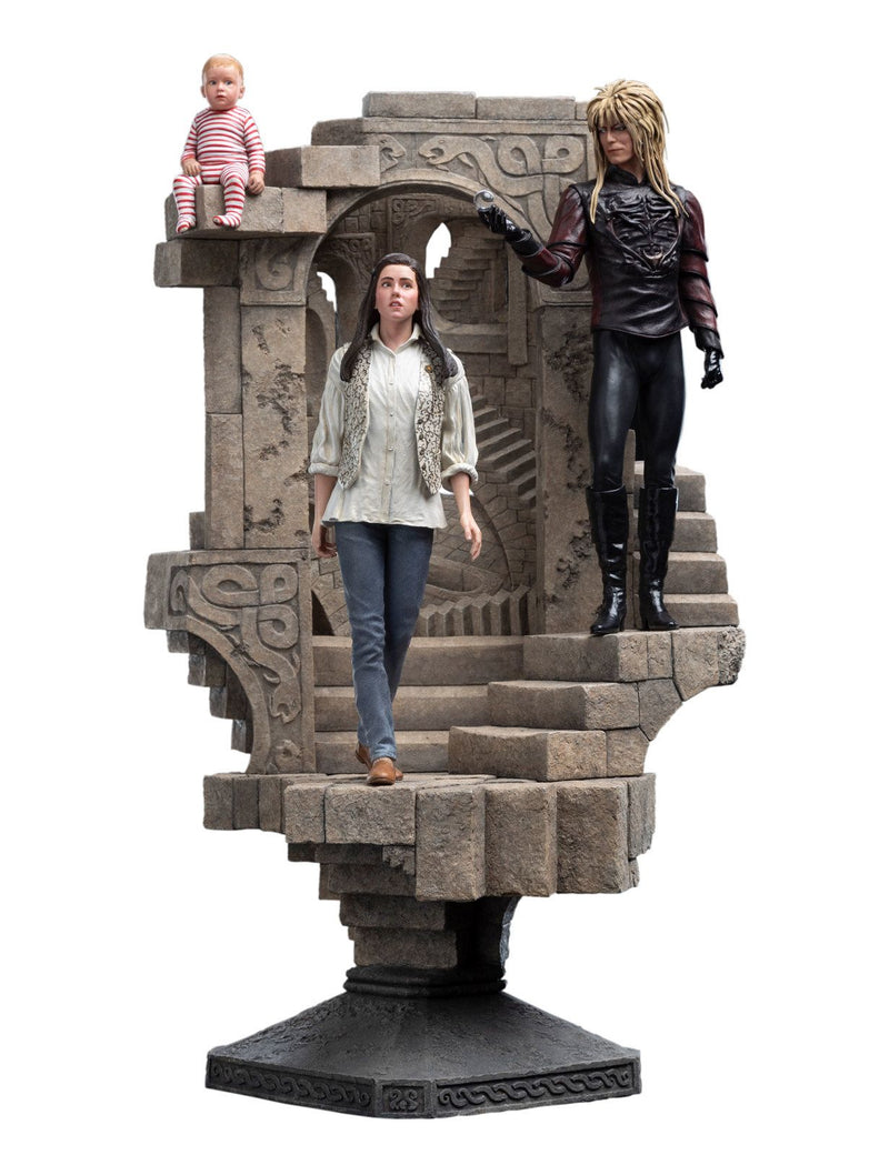 Labyrinth - Sarah & Jareth in the Illusionary Maze 1/6 Scale Statue