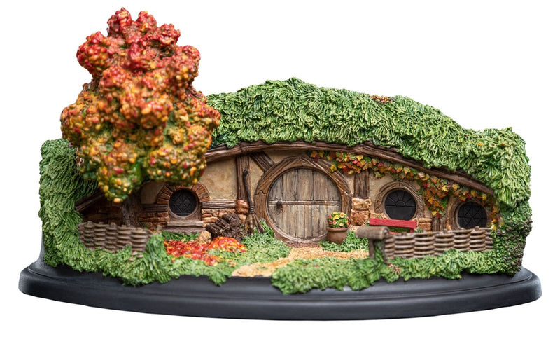 The Hobbit - 8 Gardens Smial Replica Hobbit Hole Statue