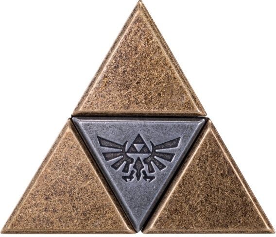 Huzzle: The Legend of Zelda Tri-Force Crest Puzzle