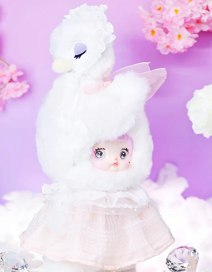 Nommi: Swan Lake Plush 400% (Limited Edition)