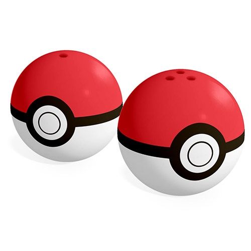 Pokemon - Poke Ball Salt & Pepper Shakers