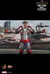 Iron Man 2 - Tony Stark Mark V Suit Up 1:6 Scale 12
