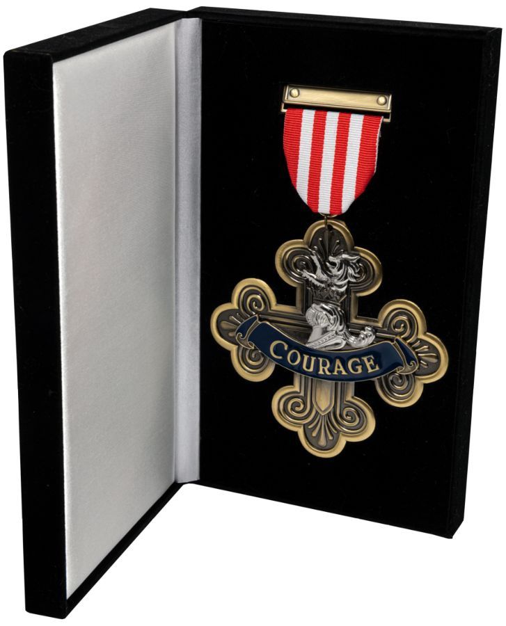 The Wizard of Oz - Courage Medal Limited Edition Replica