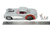 Looney Tunes - 57 Chevrolet Corvette with Bugs Bunny 1:24 Scale