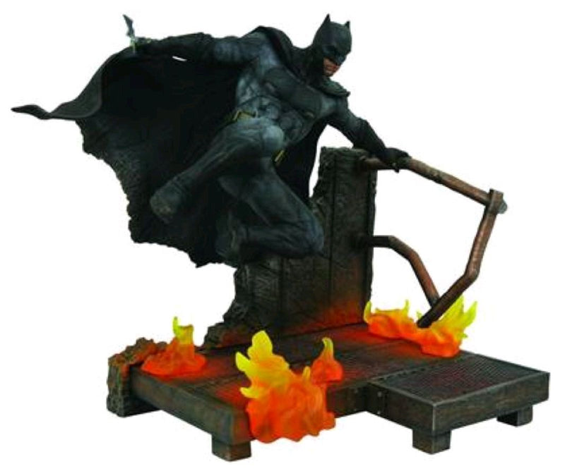 Justice League Movie - Batman Gallery PVC Diorama