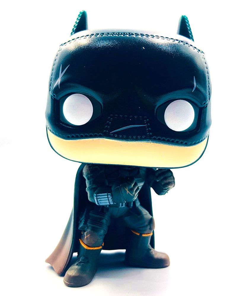 The Batman - Batman Battle Damaged US Exclusive Pop! Vinyl Figure