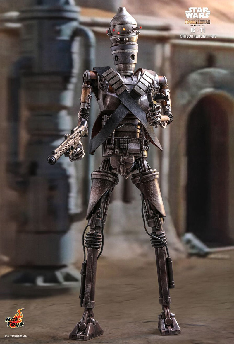 Star Wars: The Mandalorian - IG-11 1/6th Scale Premium Action Figure