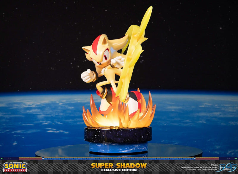 Sonic the Hedgehog - Super Shadow Statue