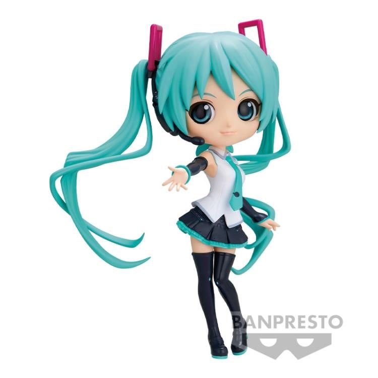 Hatsune Miku - Hatsune Miku V4X Style Q Posket Figure (Ver.A)