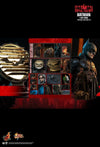 The Batman - Batman and Bat-Signal 1:6 Scale Action Figure Set