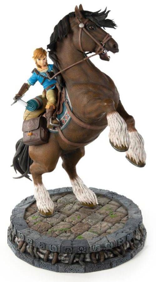 The Legend of Zelda - Link on Horseback Statue