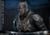 Batman v Superman: Dawn of Justice - Armored Batman (2.0) Deluxe 1/6 Scale Collectable Figure