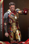 Iron Man 3 - Iron Man Mk 42 (2.0) Deluxe 1/6 Scale Collectable Action Figure