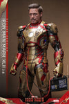 Iron Man 3 - Iron Man Mk 42 (2.0) Deluxe 1/6 Scale Collectable Action Figure