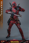 Deadpool & Wolverine - Deadpool (Battling Version) 1/6 Scale Collectible Action Figure