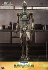 Star Wars: The Mandalorian - IG-12 1/6 Scale Collectible Figure Set