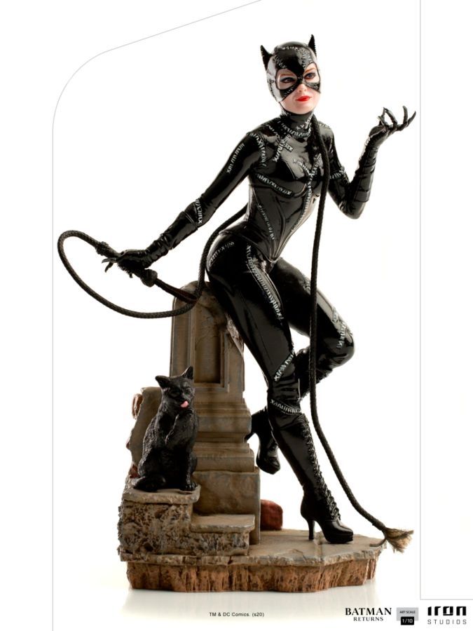Batman Returns - Catwoman 1:10 Scale Statue
