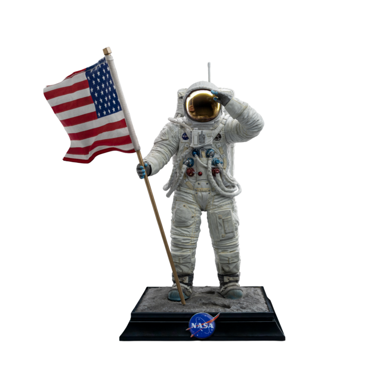 Apollo 11 - Astronaut 1/10 Scale Statue
