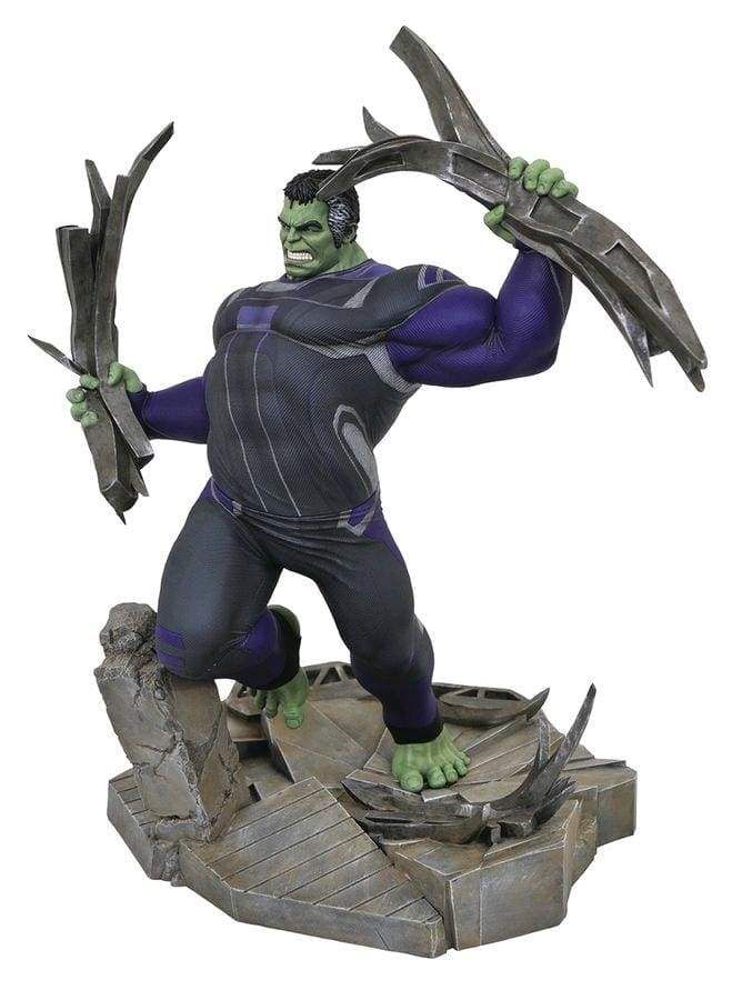 Image Avengers 4: Endgame - Hulk Tracksuit Deluxe Gallery PVC Statue