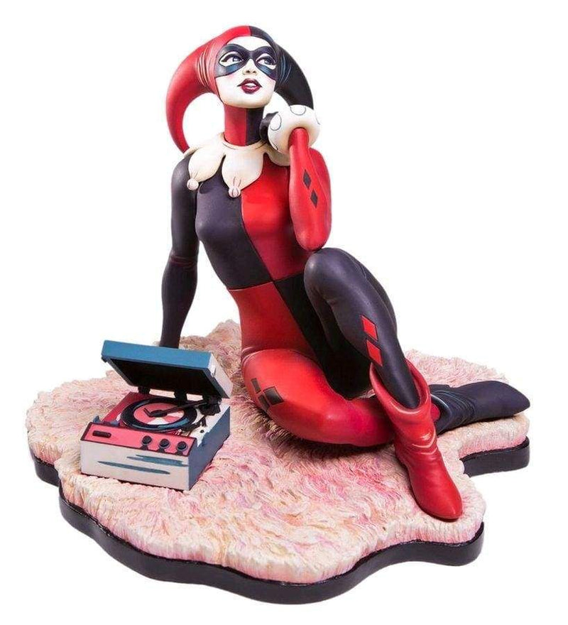 Image Batman - Waiting for my J Man Harley Quinn Statue