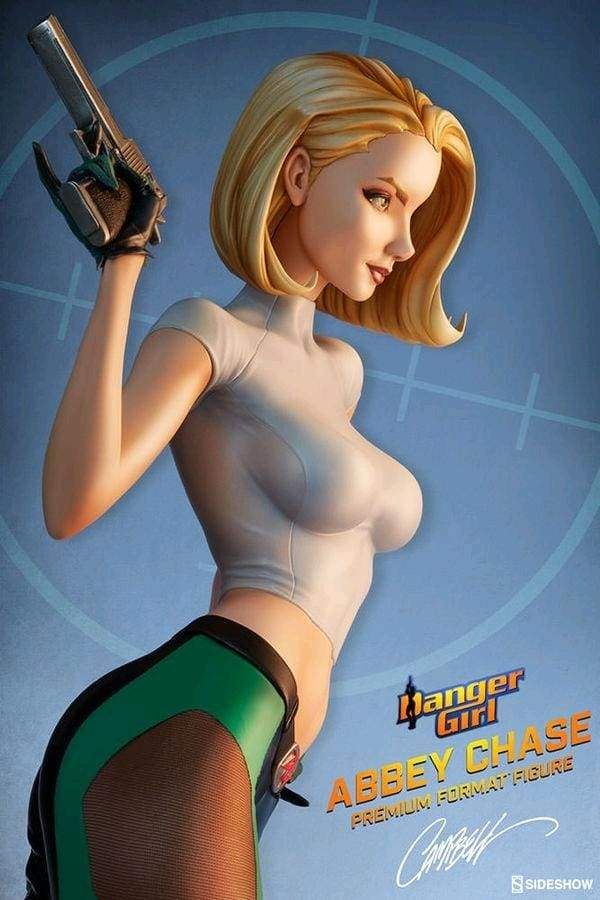 Image Danger Girl - Abbey Chase Premium Format 1:4 Scale Statue