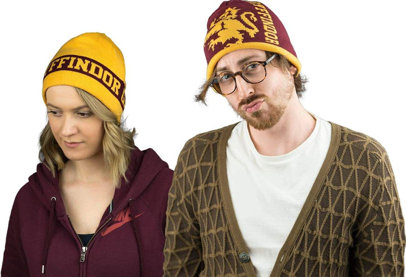Image Harry Potter - Gryffindor Reversible Knit Beanie