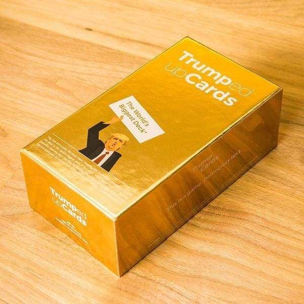 Image Trumped Up Cards: The Worlds Biggest Deck