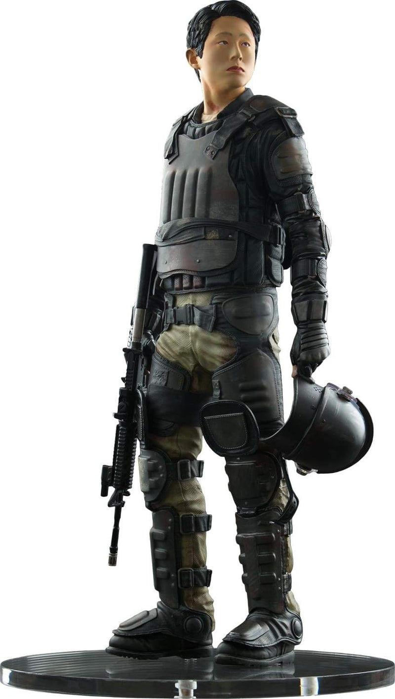Image Walking Dead - Glenn in Riot Gear Statue