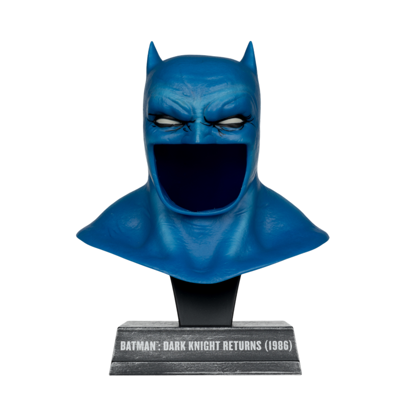 DC Comics - Batman (Dark Knight Returns) Cowl 1/3 Scale Prop Replica
