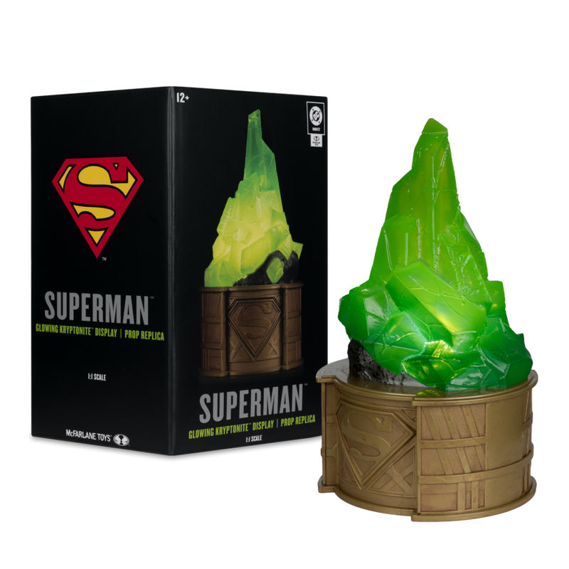 DC Direct - Kryptonite Display 1/1 Scale Prop Replica