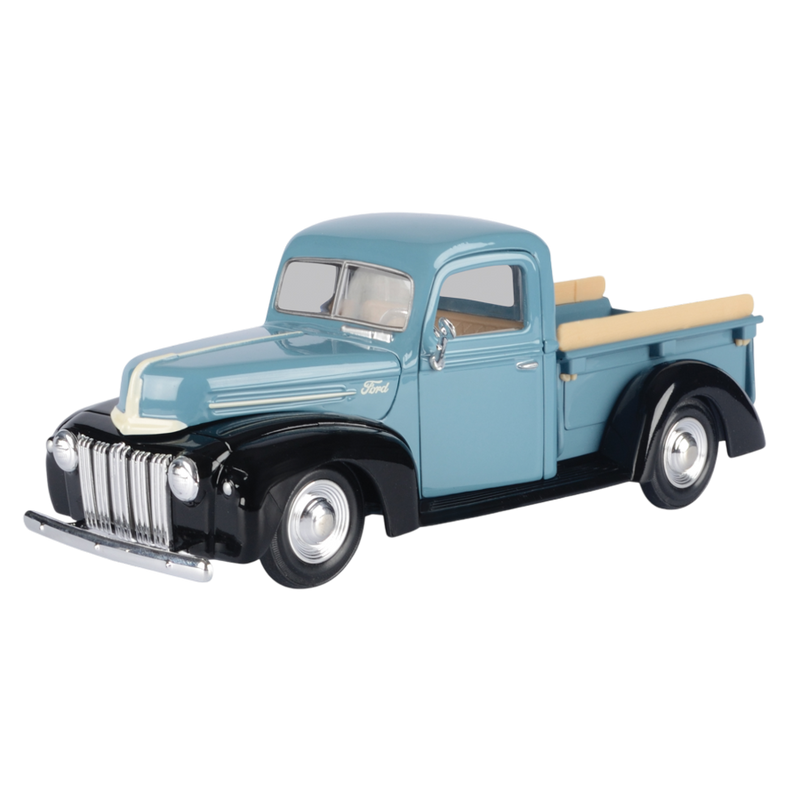 Timeless Legends - 1:24 Scale 1942-47 Ford Pickup [Blue]