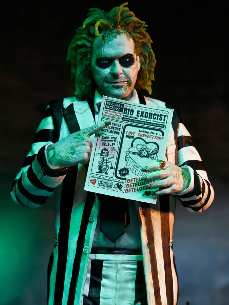NECA: Beetlejuice Beetlejuice - Ultimate Striped Suit Beetlejuice 7