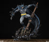 Batman - Batman Premium Format 1/4 Scale Statue