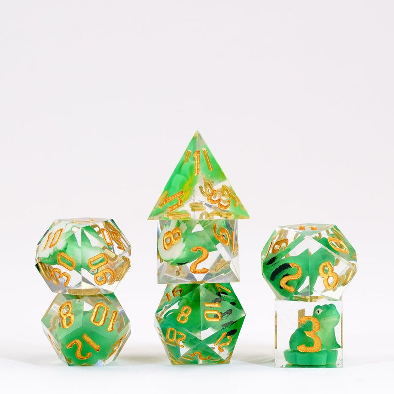Metallic Dice Games – Handcrafted Sharp Edge Resin Dice Set -  Frog Dice