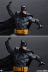 DC Comics - Batman (Black & Grey) 1/6 Maquette
