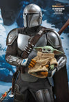 Star Wars: The Mandalorian - Mandalorian & The Child Deluxe 1:4 Scale Action Figure Set