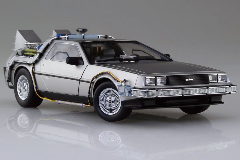 Back to the Future - Part 1 Time Machine 1/24th Scale Model Kit