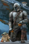 Star Wars: The Mandalorian - Mandalorian & The Child Deluxe 1:4 Scale Action Figure Set