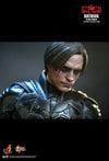 The Batman - Batman Deluxe 1:6 Scale Action Figure