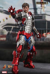Iron Man 2 - Tony Stark Mark V Suit Up Deluxe 1:6 Scale 12