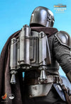 Star Wars: The Mandalorian - Mandalorian & The Child 1:4 Scale Action Figure Set