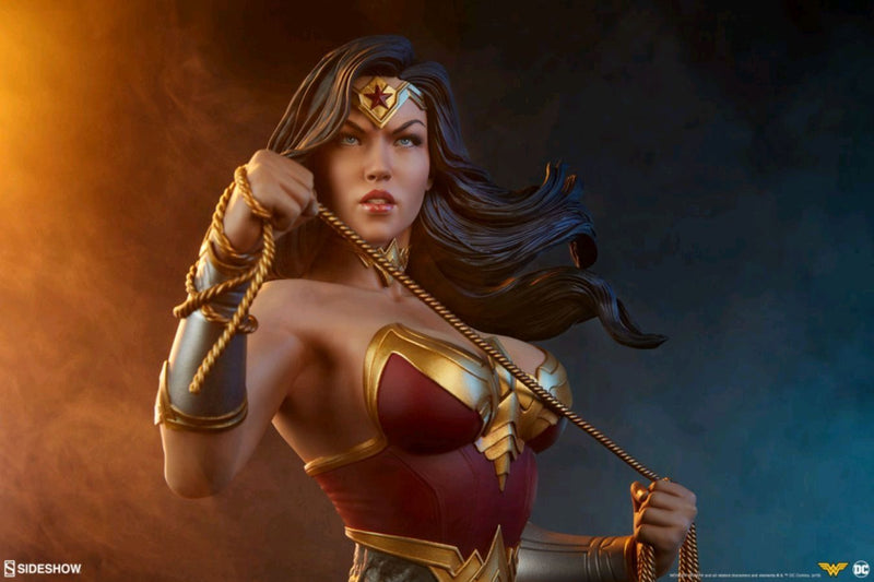 Wonder Woman - Wonder Woman Bust