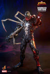 Venom - Venomized Iron Man 1:6 Scale 12