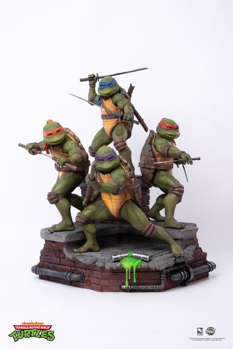 Teenage Mutant Ninja Turtles (1990) - Turtles 1/6 Scale Movie Diorama