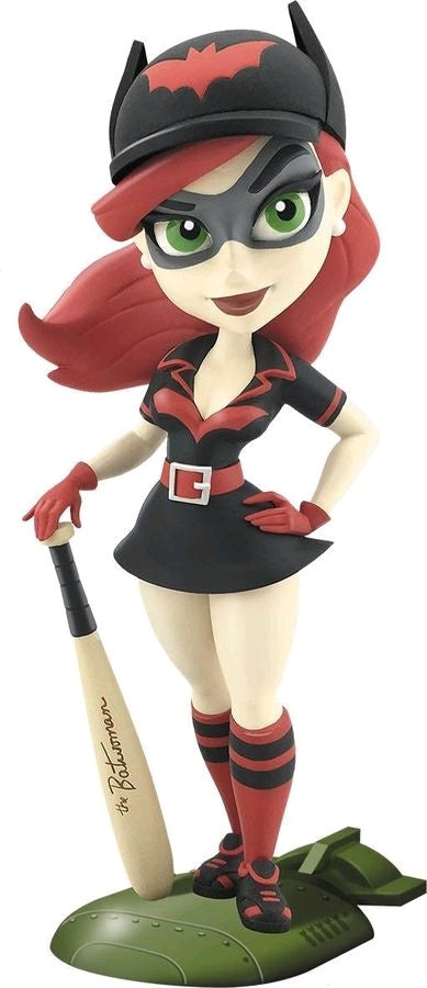 DC Bombshells - Batwoman 7in Vinyl Figure