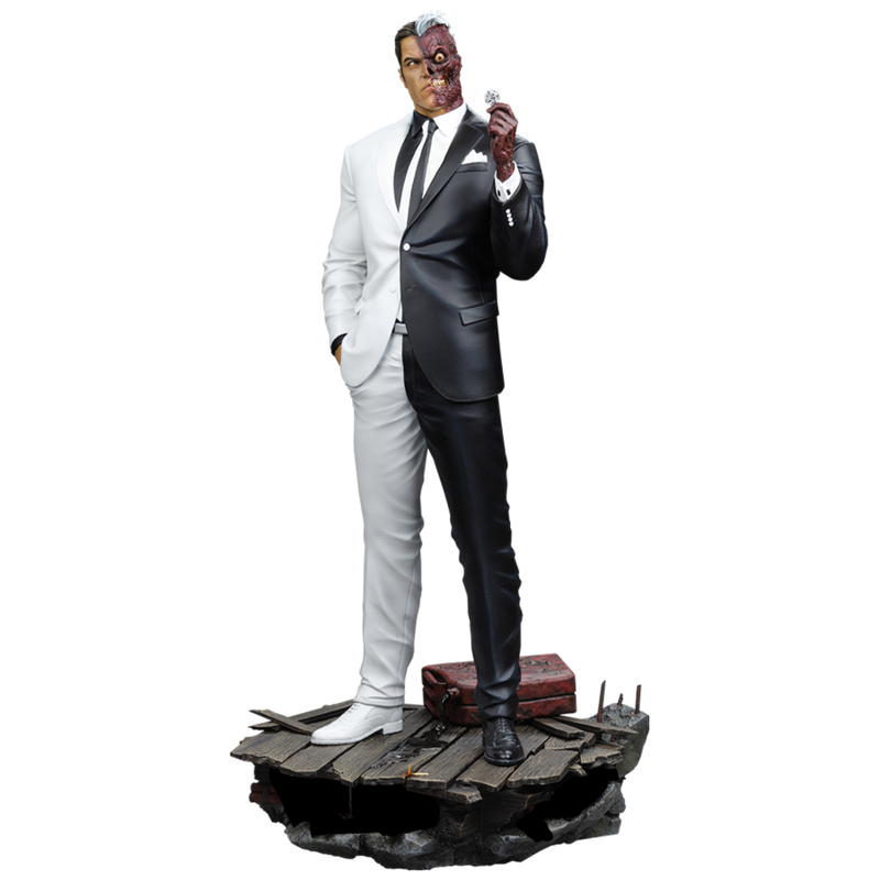 Batman - Two Face 1/4 Scale Maquette